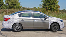 Nissan Sentra Facelift spy photo