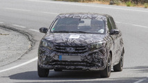 2016 Lada XRAY spy photo