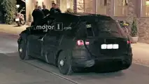 Seat Crossover Photos espion