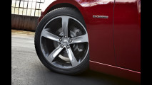 Dodge Charger e Challenger 100th Anniversary Edition 