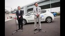 Nissan Leaf, guida autonoma in autostrada