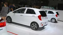 2015 Kia Picanto facelift at 2015 Geneva Motor Show