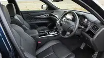 2015 Infiniti Q70 (Euro-spec)