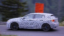 2016 Infiniti QX30 spy photo