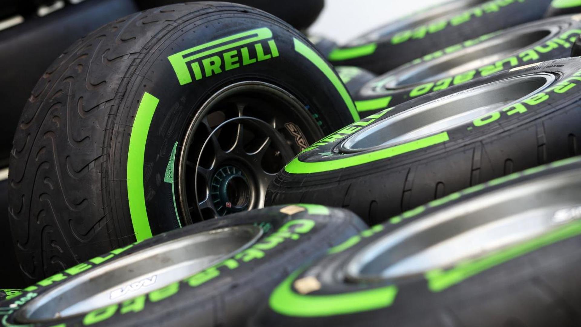 Колесо ф1 пирелли. Pirelli tyres f1. Pirelli f. Pirelli f. Шины ф1 2017.