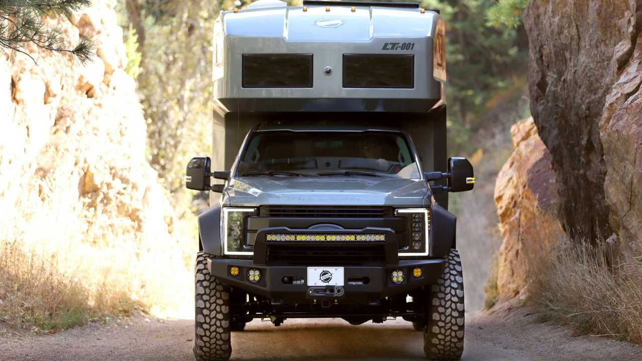 Earthroamer Introduces Carbon Fiber Bodied Lti Expedition Vehicle