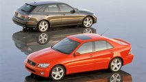 Lexus, 30 anni di storia