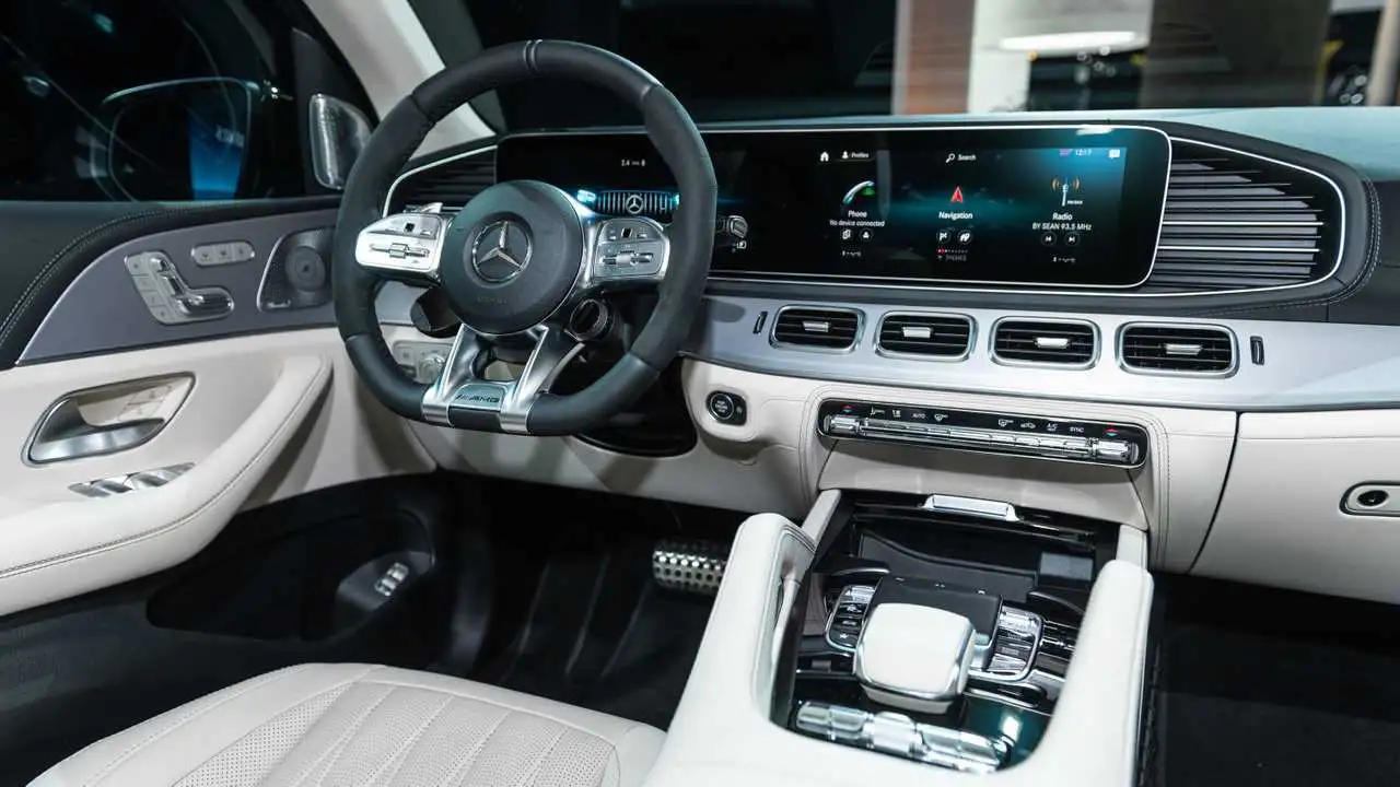 21 Mercedes Amg Gle 63 S And Gls 63 Power Into L A With 603 Hp