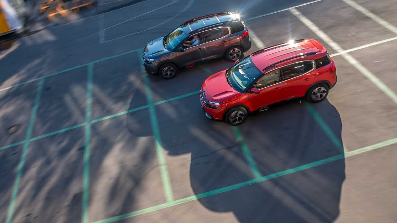 Citroen C5 Aircross test-drive in Moscow