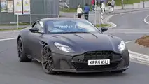2018 Aston Martin DB11 Volante ve Coupe casus fotoğrafları