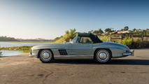 1960 Mercedes 300 SL Roadster