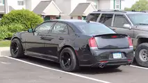 Chrysler 300 Hellcat casus fotoğraflar