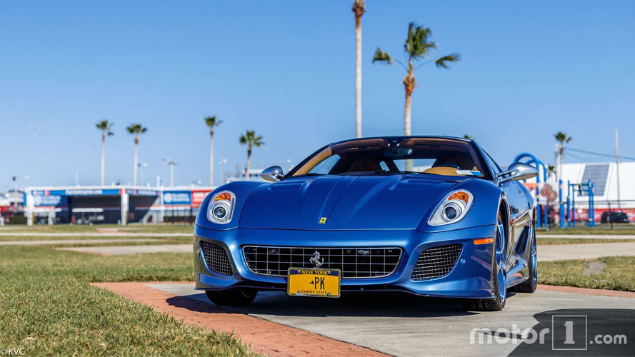 PHOTOS - L'unique Ferrari Superamerica 45 à Daytona