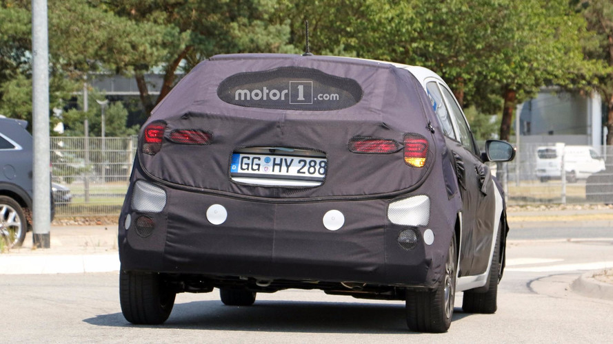 2018 Hyundai i20 facelift spy photo
