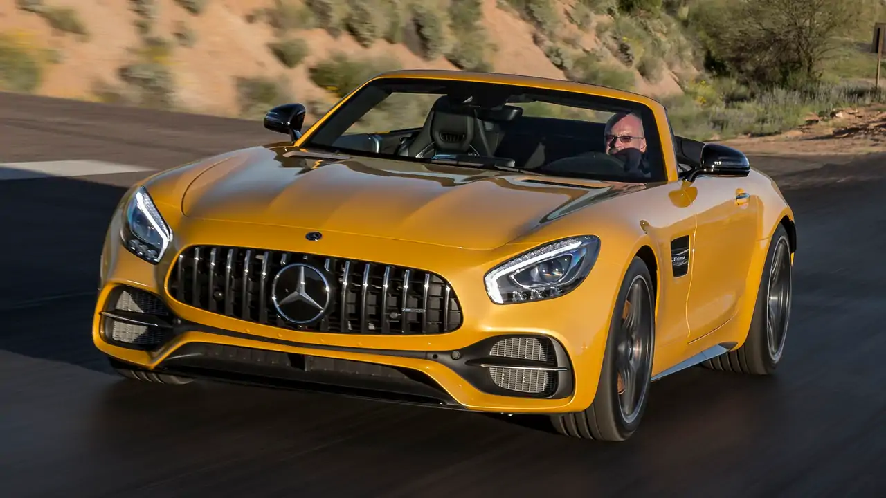18 Mercedes Amg Gt Roadster First Drive A Sexy Summons To Drive Hard