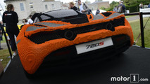 2017 - 280'000 briques pour une McLaren en Lego !