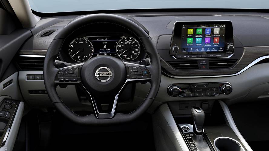 Nissan Altima 2019