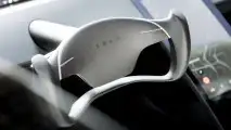 Tesla Roadster segelt im All
