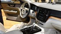 Volvo V60 al Salone di Ginevra 2018