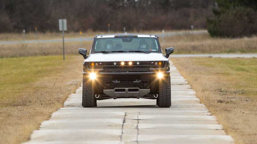 GM впервые построила работающий прототип электромобиля Hummer