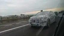 Mercedes EQC 2022 foto spia