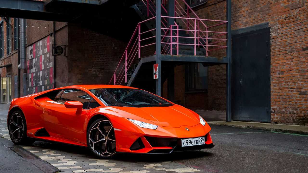 Lamborghini Huracan тест в Москве