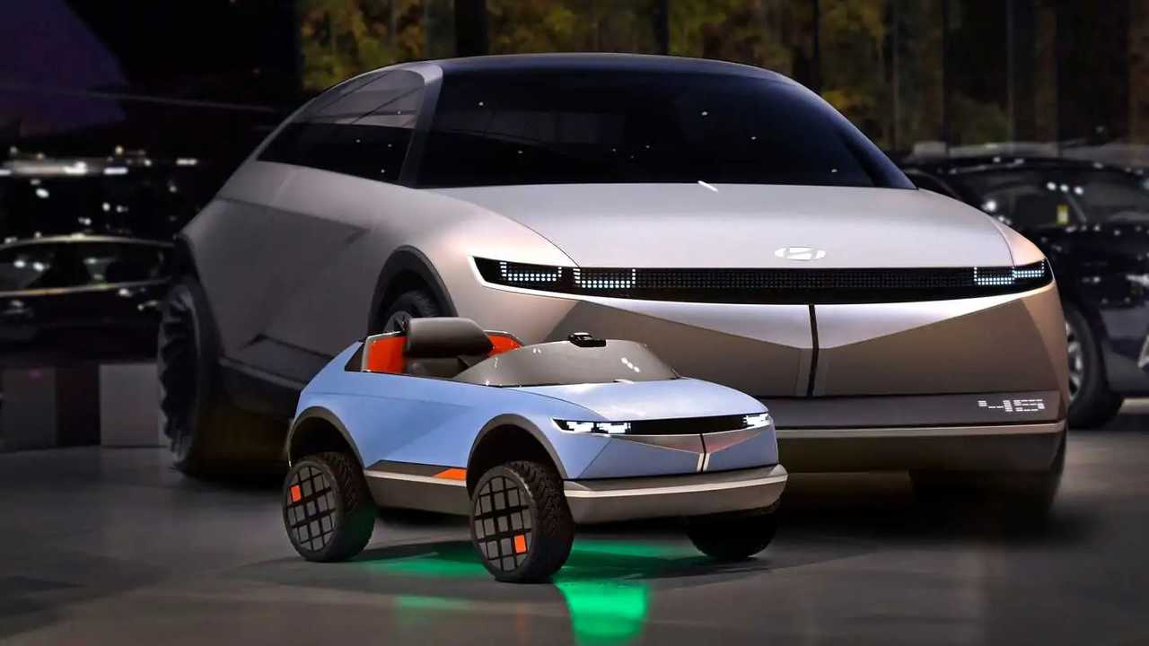 Hyundai mini EV infantil