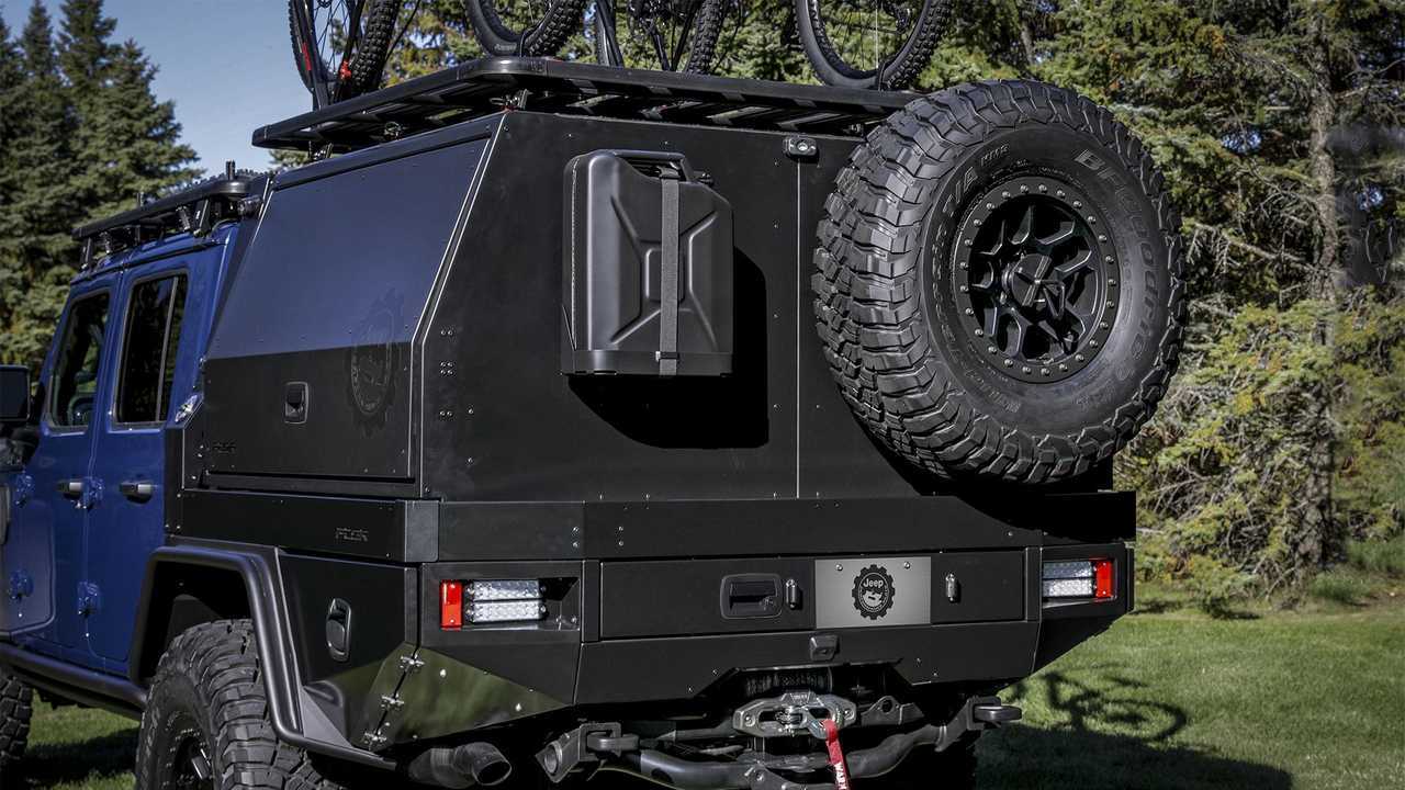 Jeep Gladiator Top Dog Concept