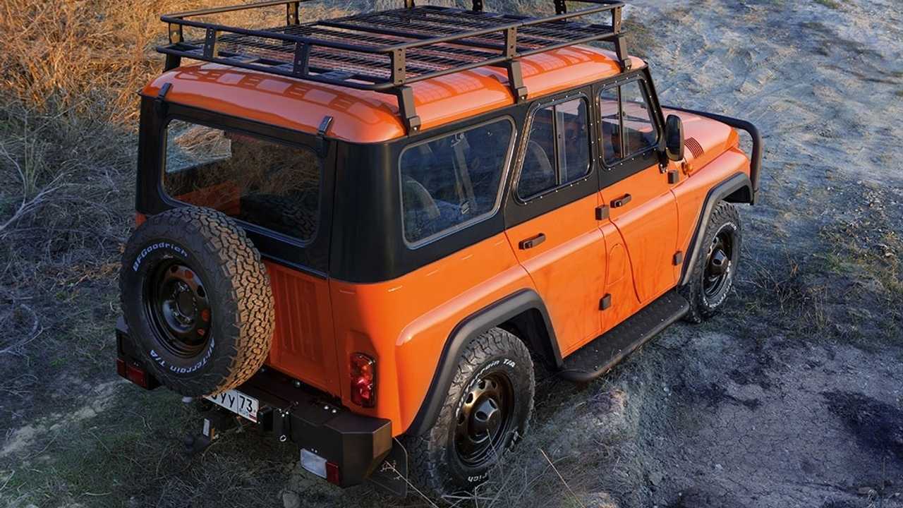UAZ Hunter Expedition
