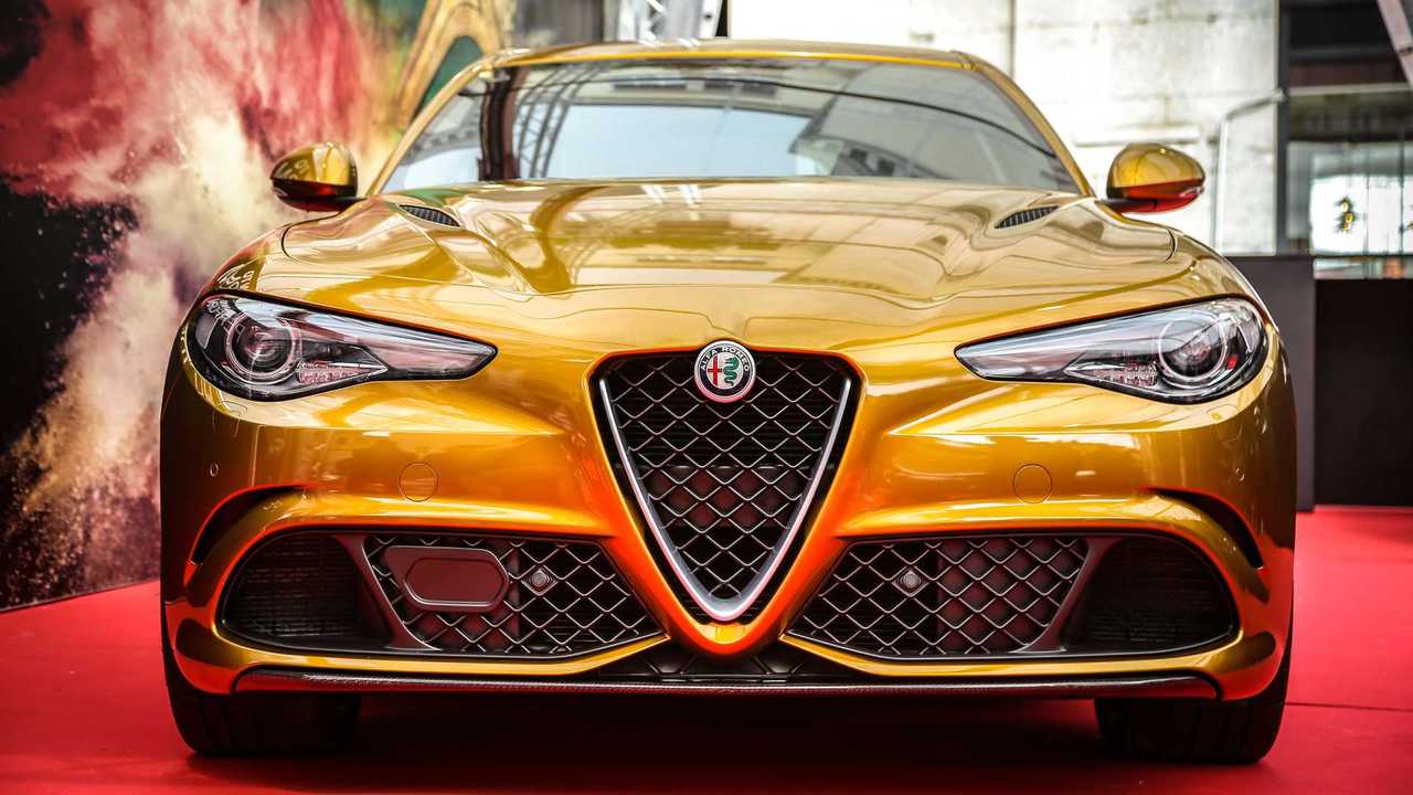 Alfa Romeo Giulia ocre Mille Miglia 2019