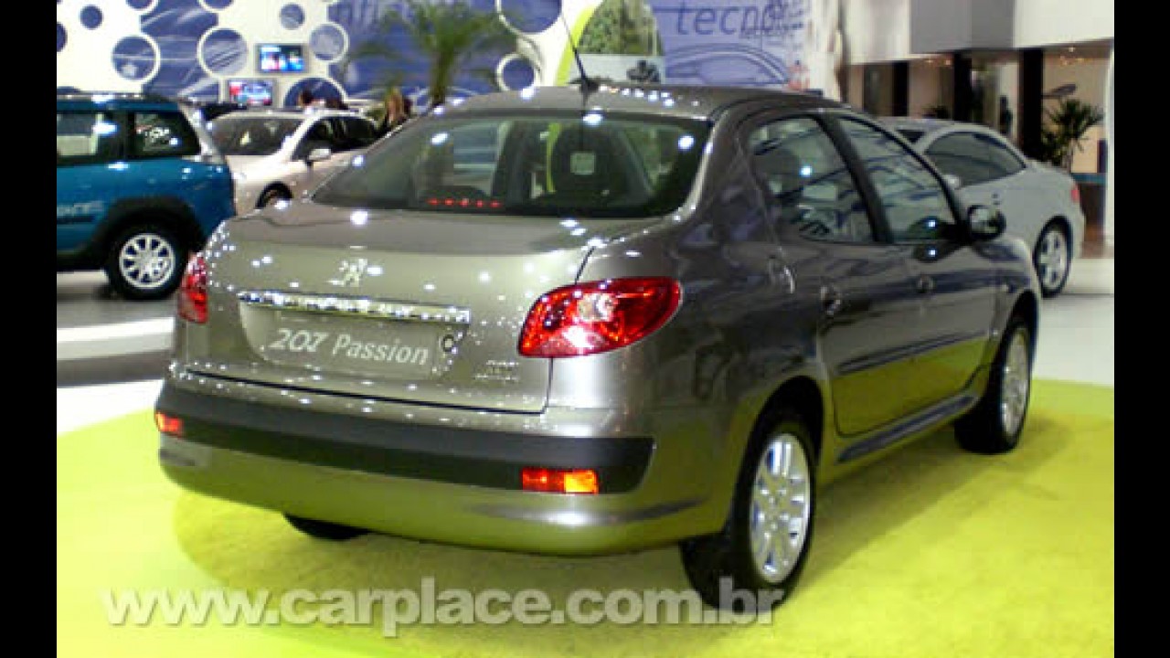 Salão do Automóvel 2008 - Novo sedan Peugeot 207 Passion chega por 40.990