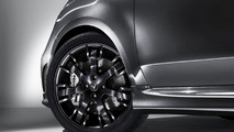 Abarth 695 Maserati Edition 02.9.2013