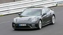 Porsche Panamera Löwe Nürburgring Lauf