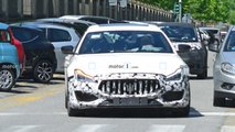 Maserati Quattroporte casus fotoğraflar