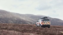 Land Rover supports 500th South Eastern Mountain Rescue Association operation