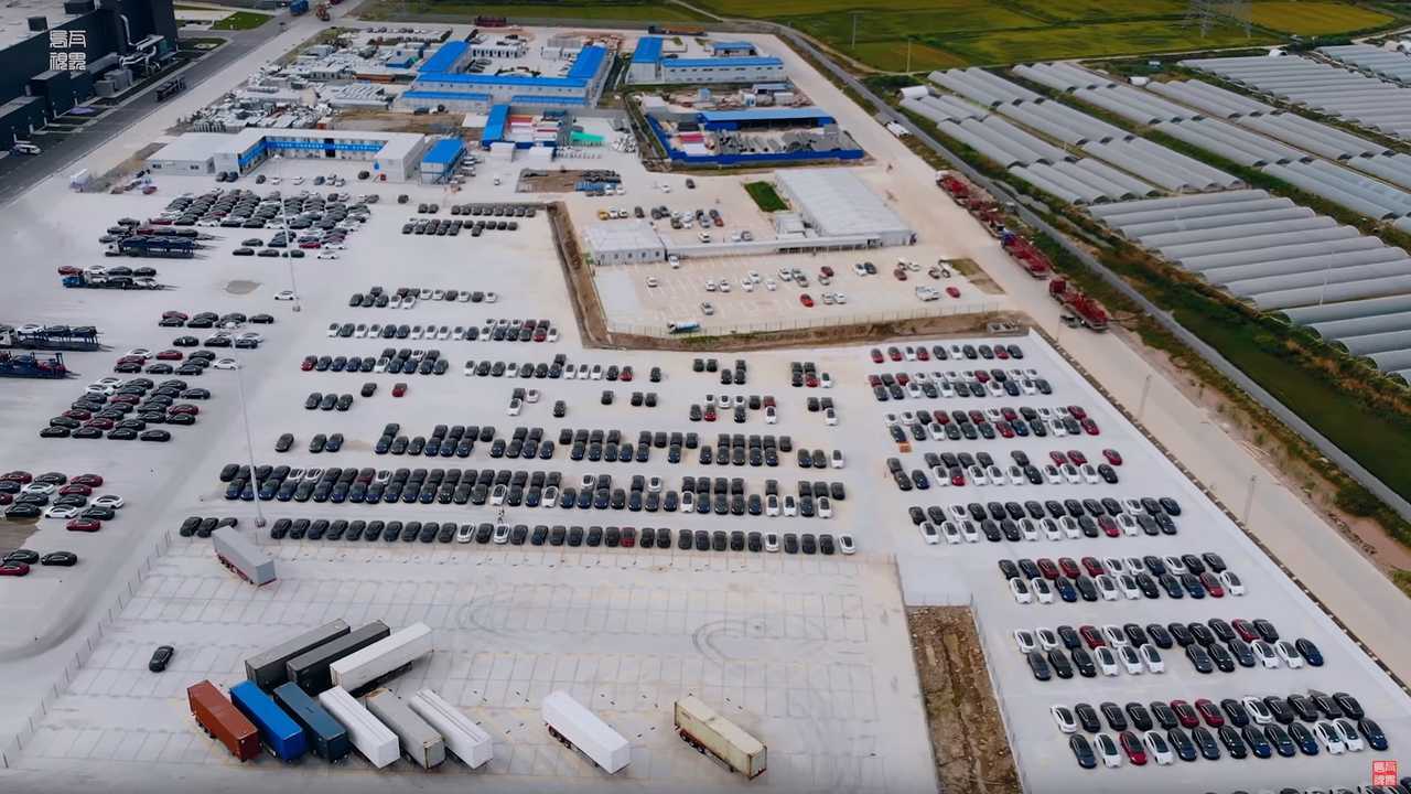 Tesla Gigafactory 3 (source: 乌瓦)