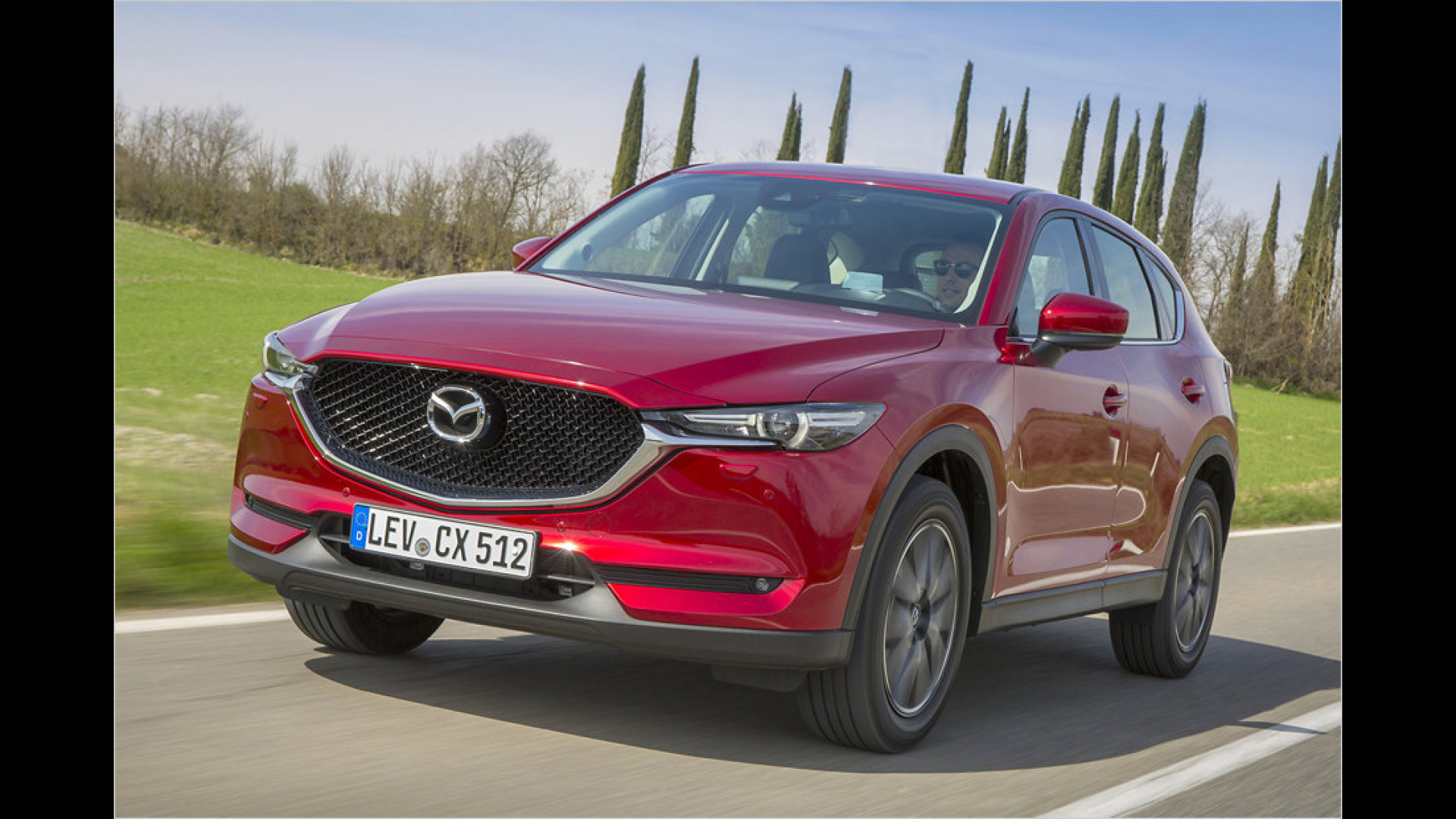 Mazda CX8 SUV mit Format