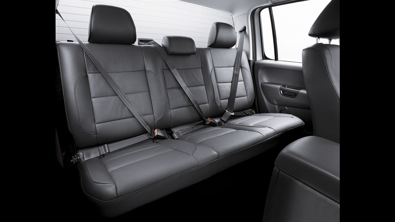 Volkswagen Amarok chega à linha 2014 com mais itens de segurança de série