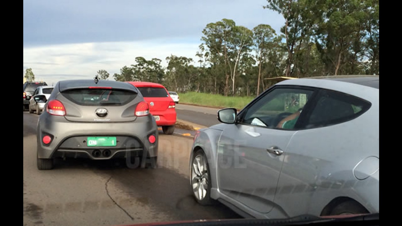 Flagra: Hyundai Veloster Turbo de 204 cv já roda em testes no Brasil