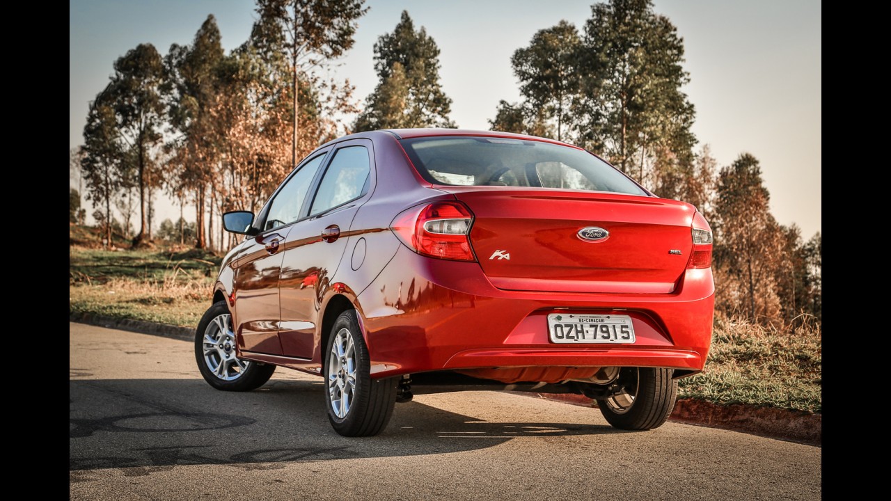 Ford Ka+ chega às lojas e parte de R$ 37.890 - veja preços e versões