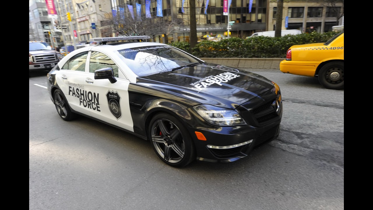 Corra que a polícia vem aí! Novo Mercedes CLS 63 AMG na patrulha de Nova York