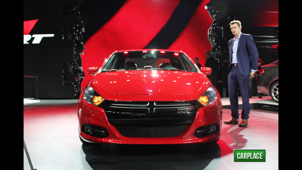 Direto de Detroit: Fotos do Novo Dodge Dart 2012