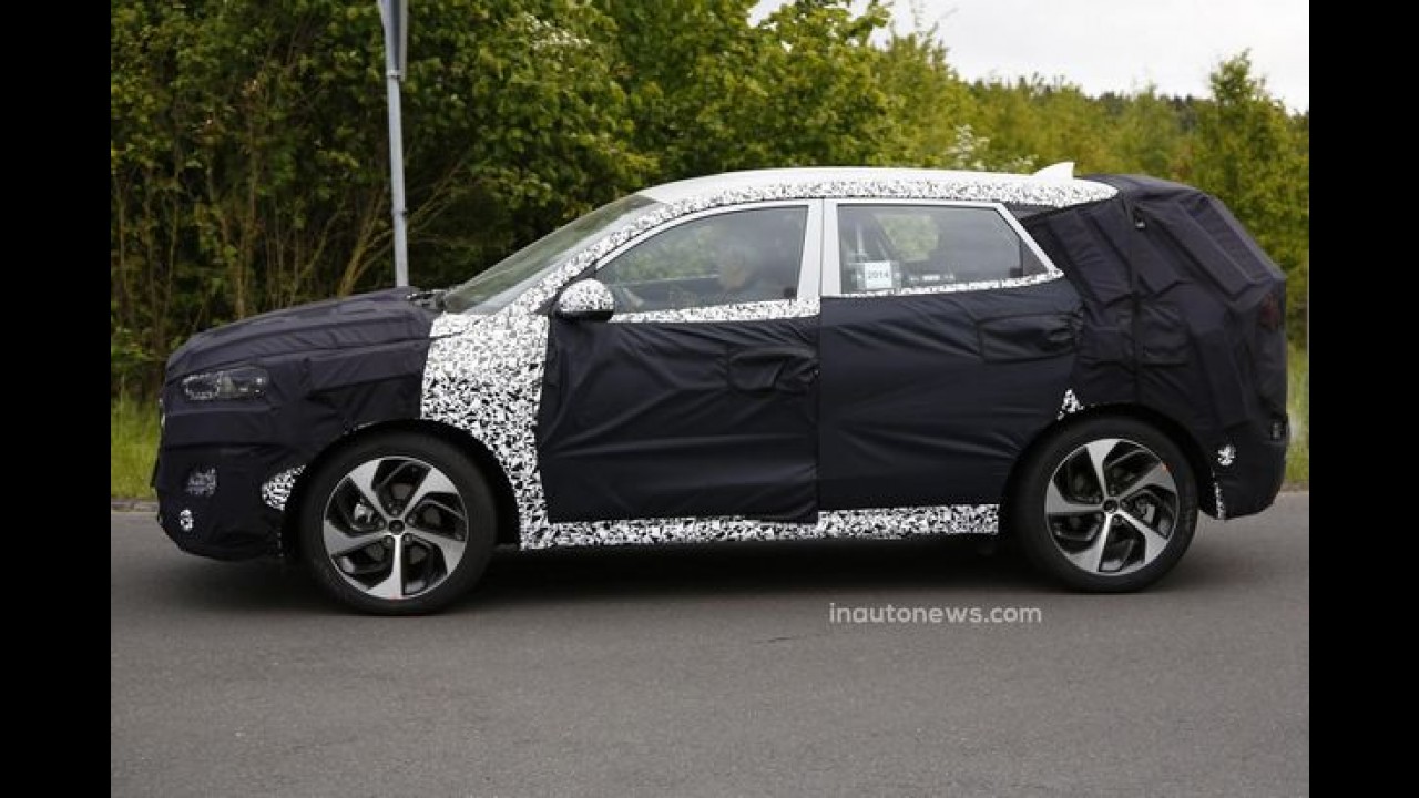 Flagra: novo Hyundai ix35 2015 é surpreendido em testes de rodagem