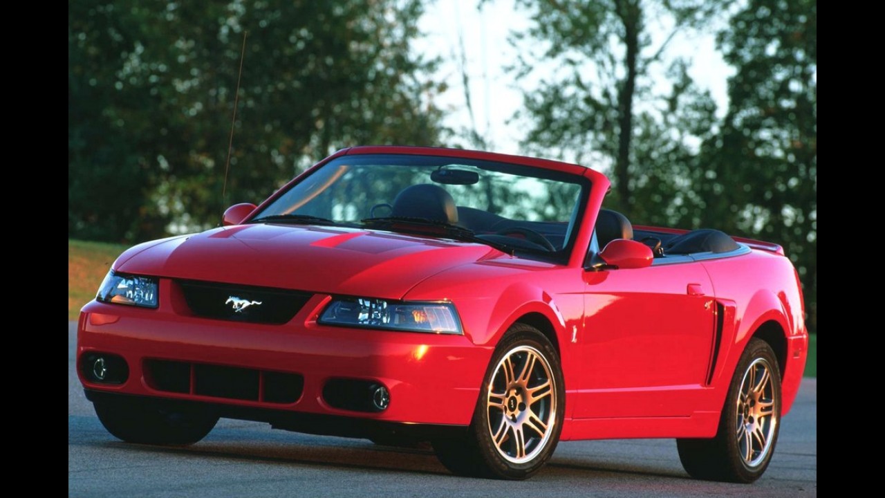 Carros para sempre: Mustang, quase cinquentão, é eterno pony car
