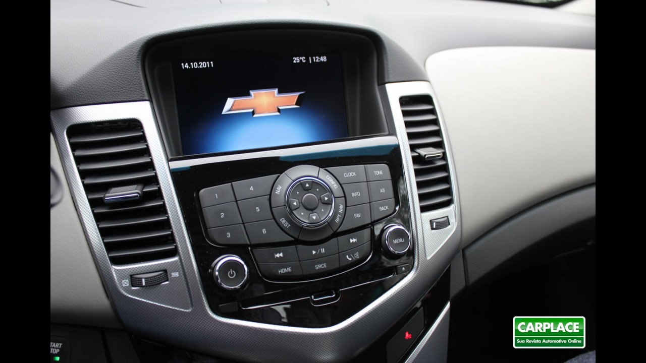 Impressões ao dirigir: Chevrolet Cruze LTZ 2012