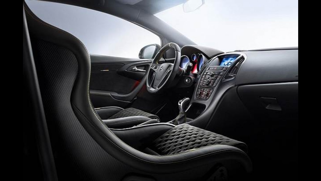 Opel Astra OPC Extreme de 300 cv impressiona, mas será para poucos
