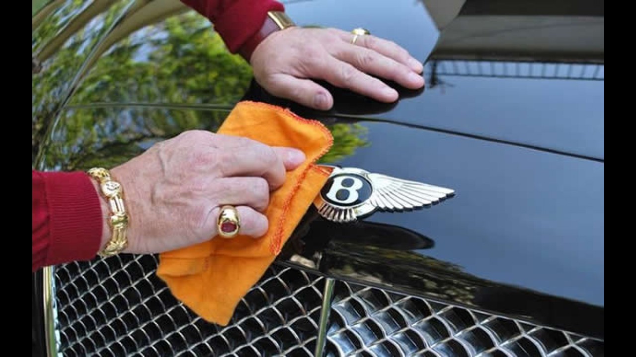De piada à causa nobre: Bentley de Scarpa simboliza de doação de órgãos