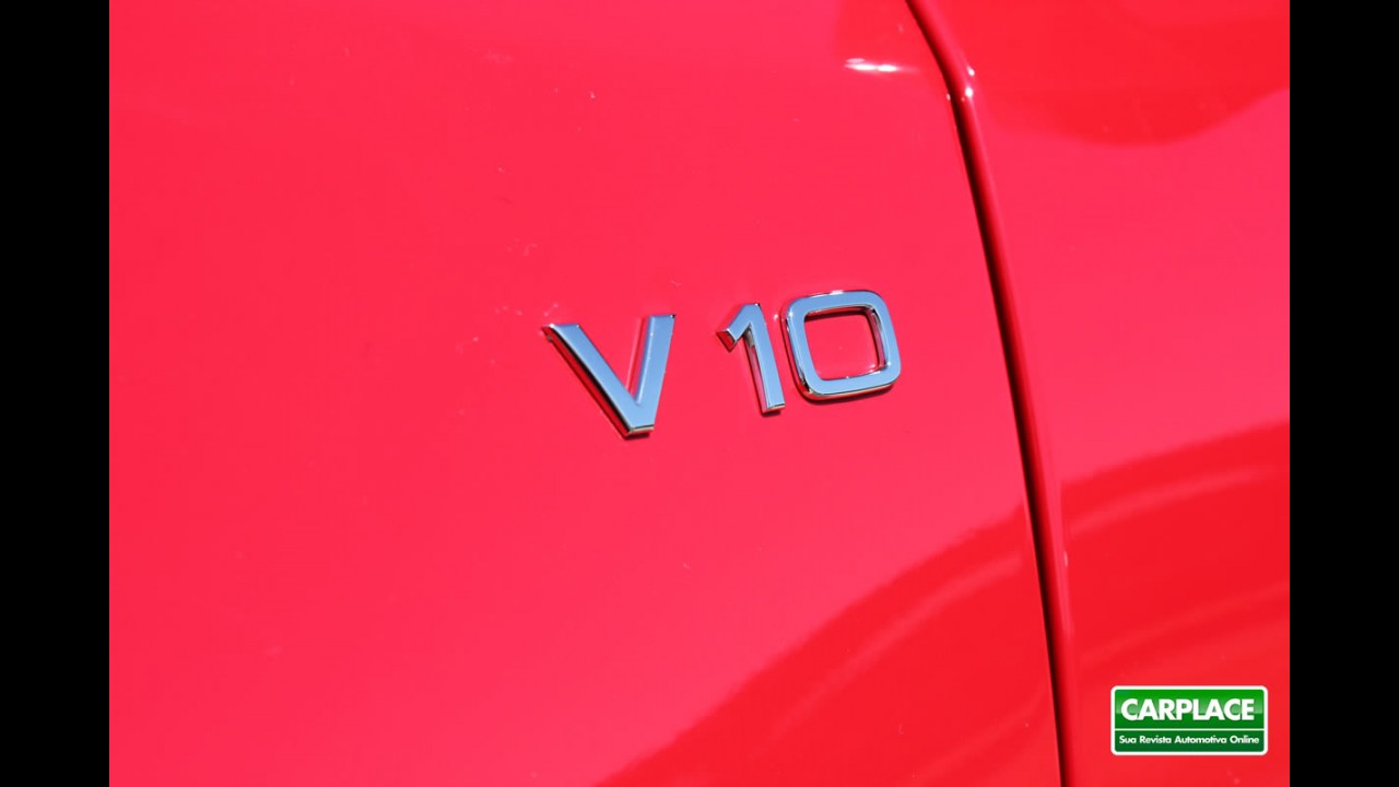 Audi R8 5.2 FSI V10 quattro: Andamos a mais de 200 km/h com o superesportivo