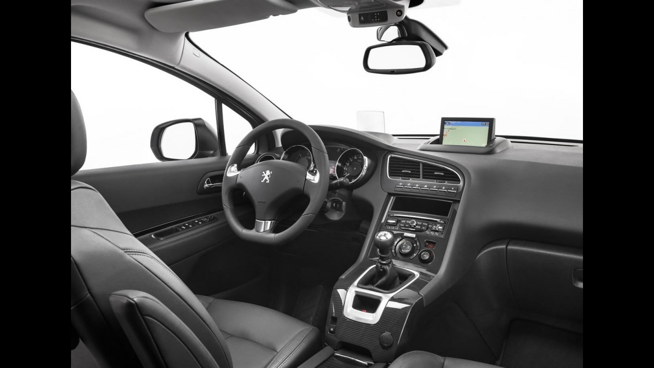 Reestilizado, o Peugeot 5008 também estará no Salão de Frankfurt