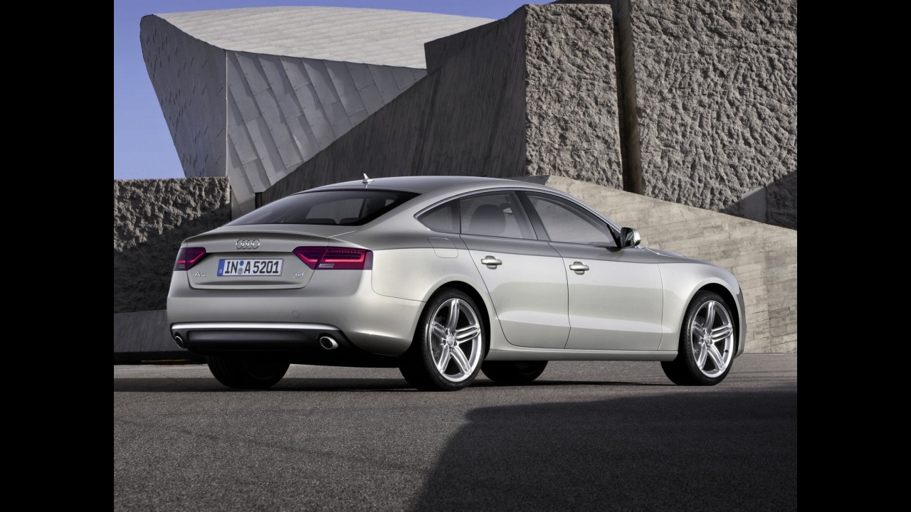 Audi A5 Sportback é lançado oficialmente no Brasil em duas versões com preços a partir de R$ 163.900